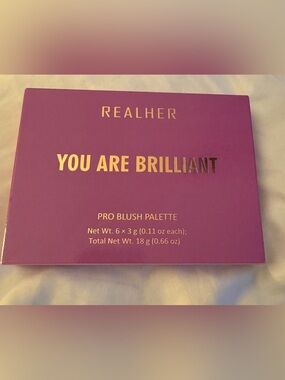 REALHER "You Are Brilliant" Pro Blush Palette